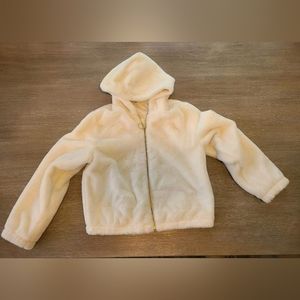 NEW WITHOUT TAGS, Girls cream plush coat, SIZE 14/16, Self Esteem brand